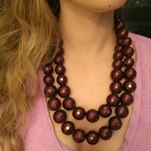 Vintage purple beaded necklace w/matching earrings